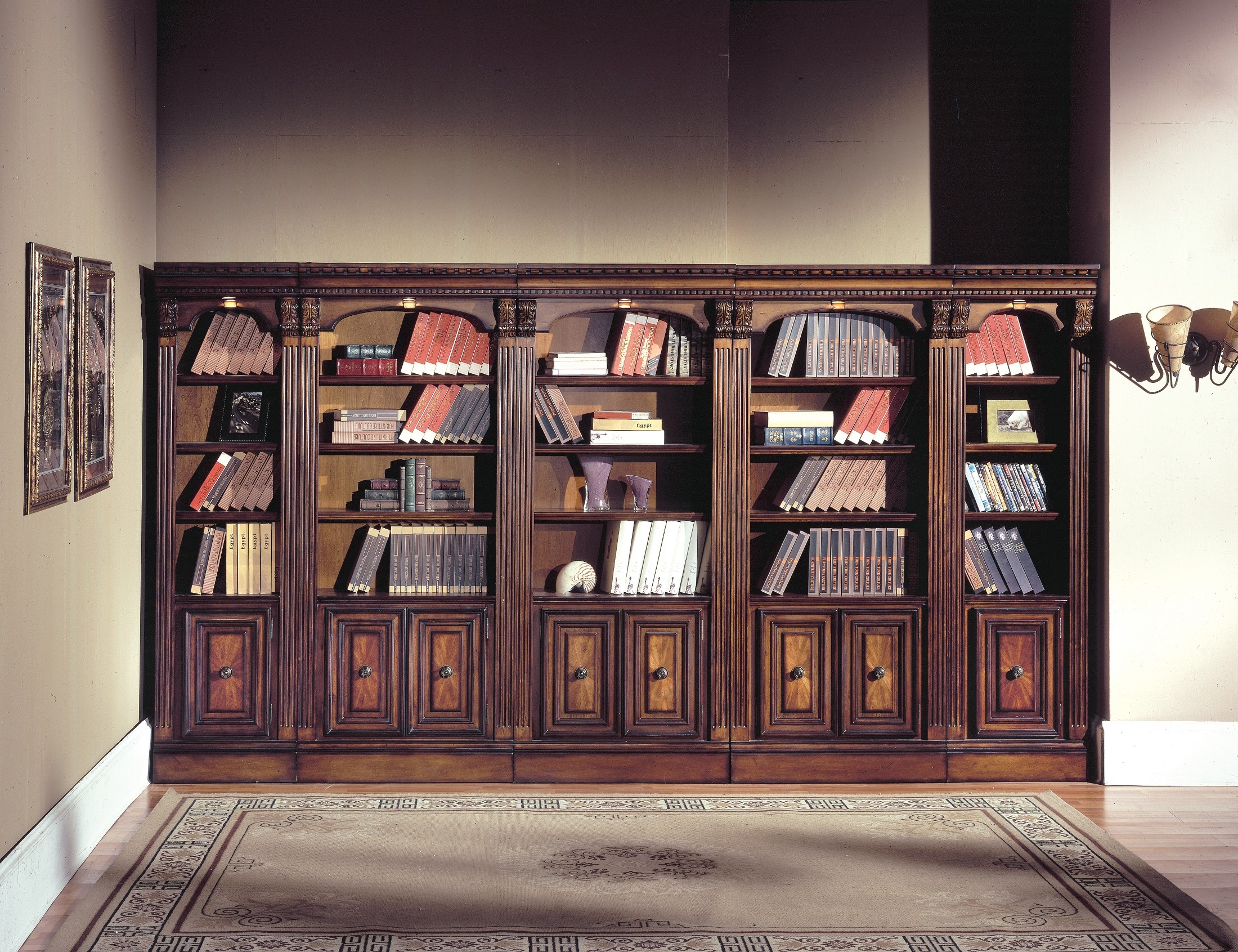 hun_library_inset_bookcase